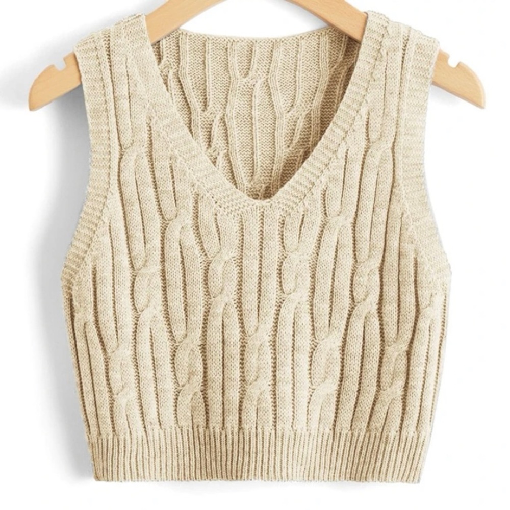 SHEIN Cable Knit Sweater Vest